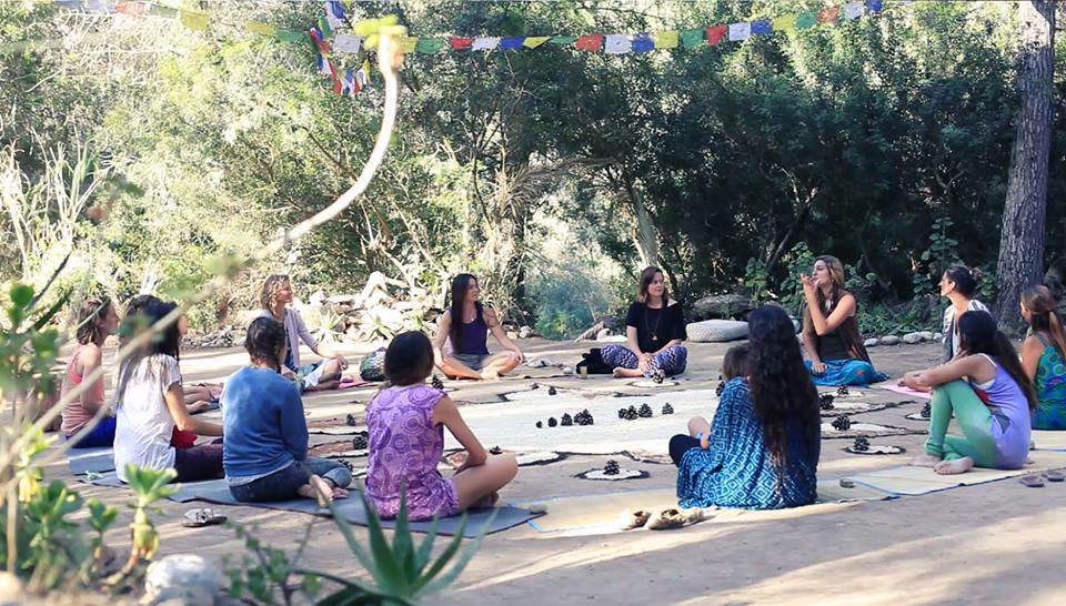 Taller de formación al canto prenatal según el método MamaCanta
